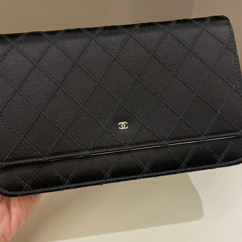 Chanel Quilted Wallet On Chain - Picture 11 of 11